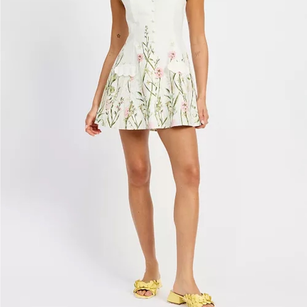 Worn Once! En Saison Floral Embroidered White Dress